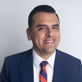 Dr. Aram Gomez